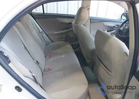 2013 Toyota Corolla Le z USA, uszkodzony, nr VIN 5YFBU4EE0DP172355